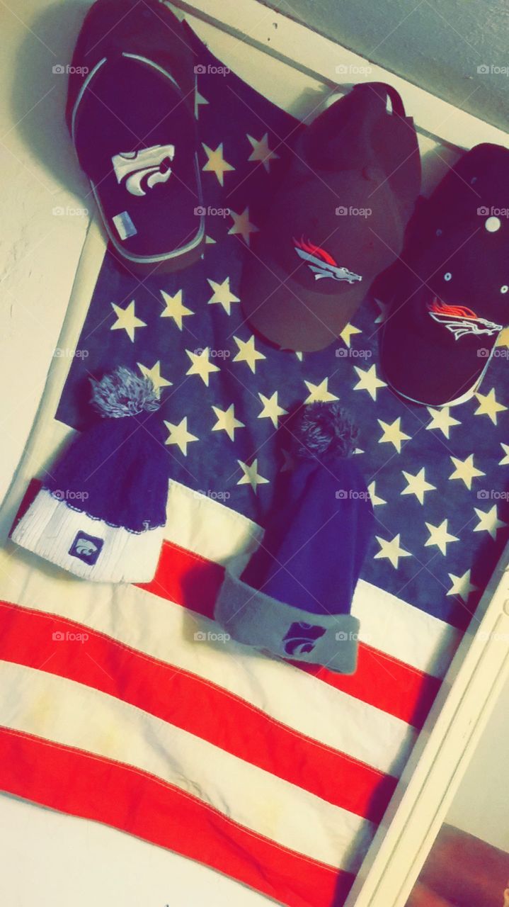 Favorite teams! Denver Broncos, Kansas State Wildcats, and MERICA!!!!! 🤣🤣🤣