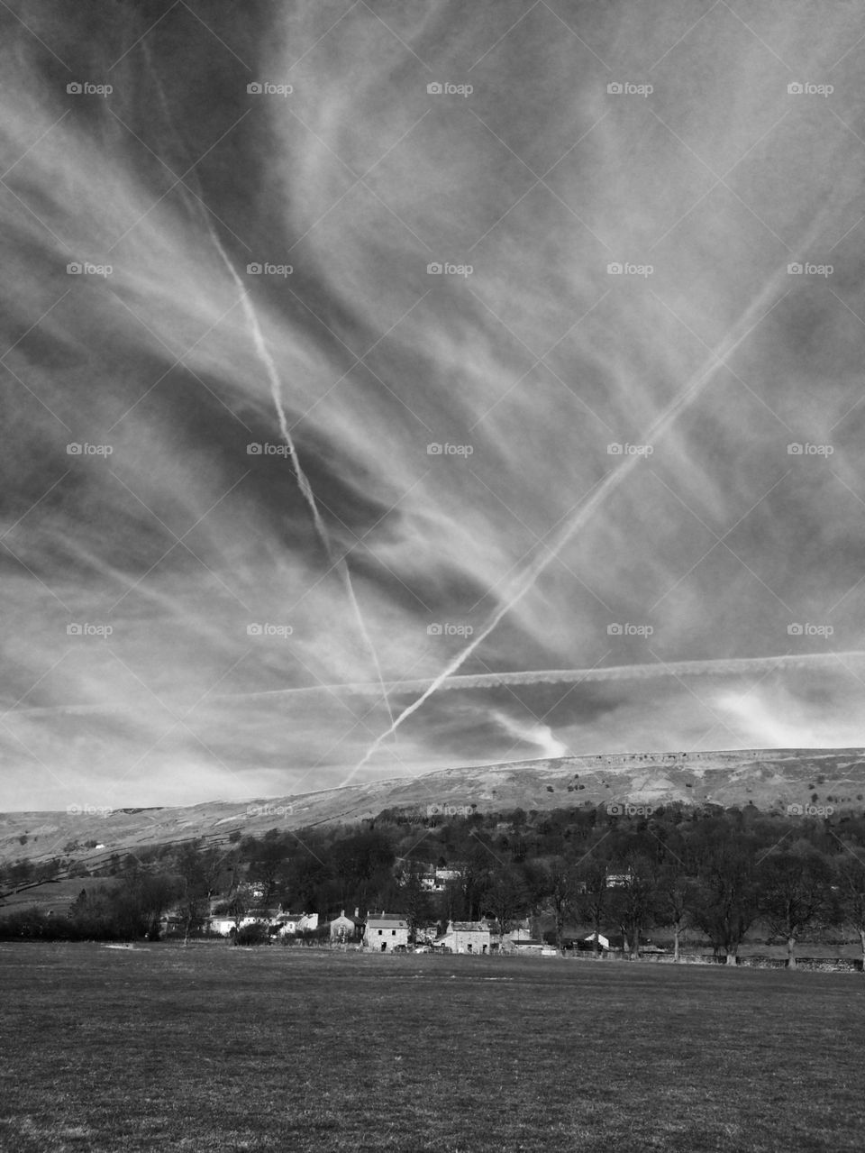 Yorkshire Contrails