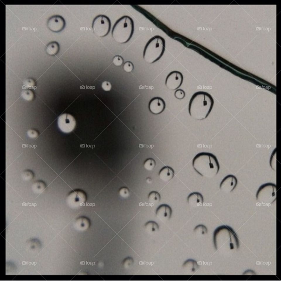 Raindrops on a windshield 