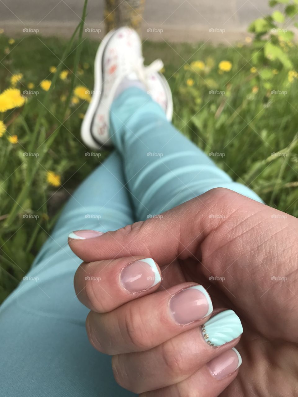 Green nails and pants 