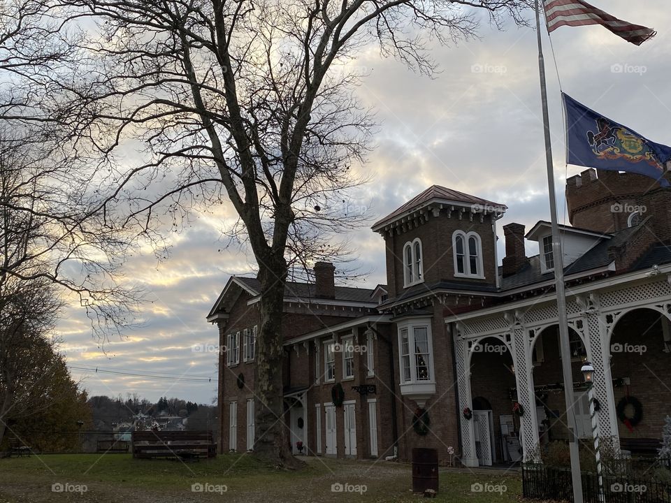 Have fun storming the castle 