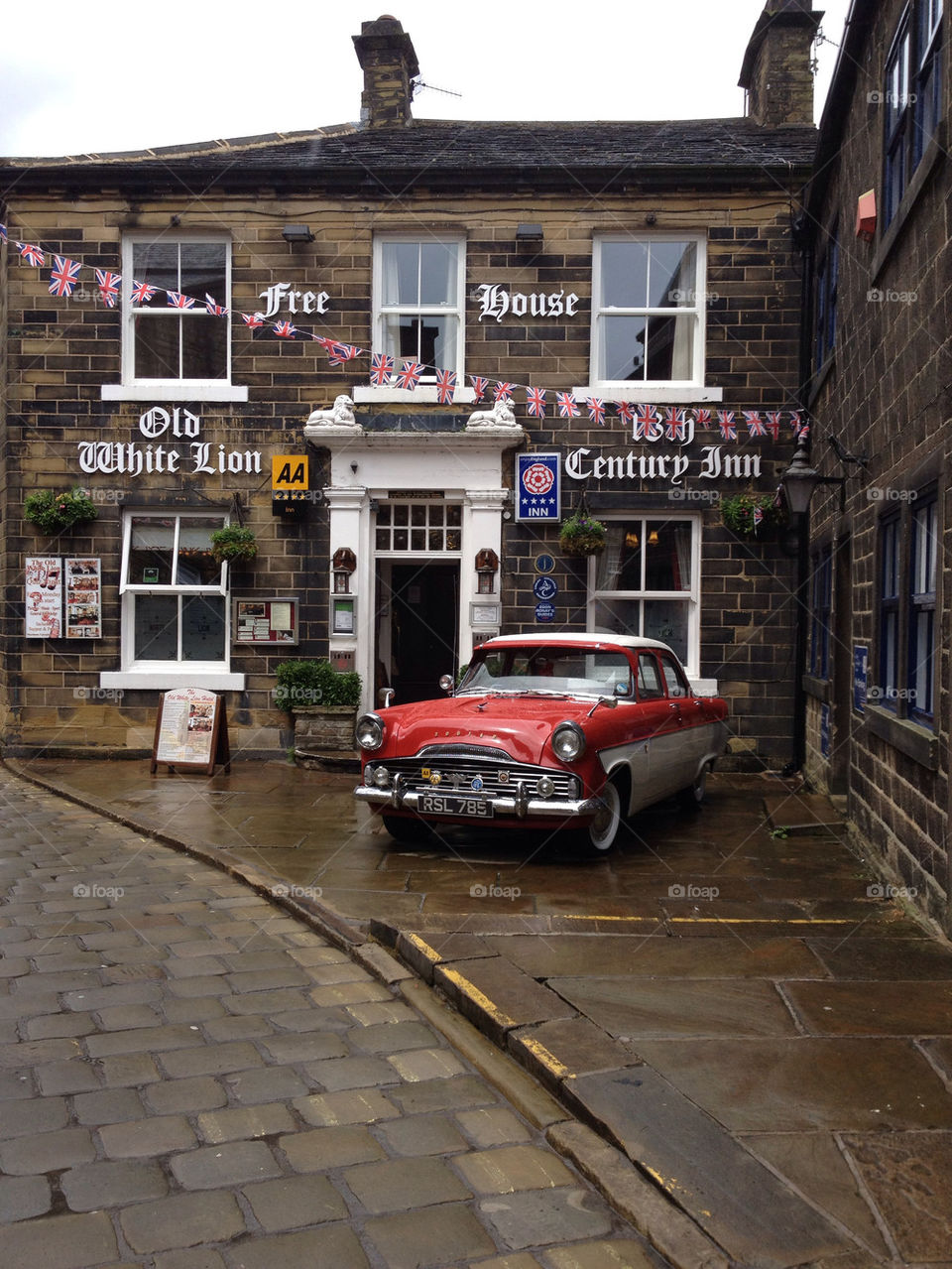 mainstreet howarth homeofbrontesisters northyorkshire by strddyeddy