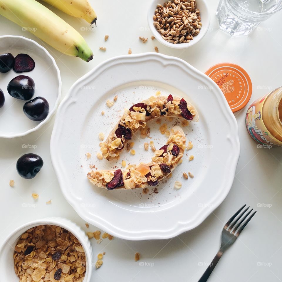 Oatmeal with banana fruits