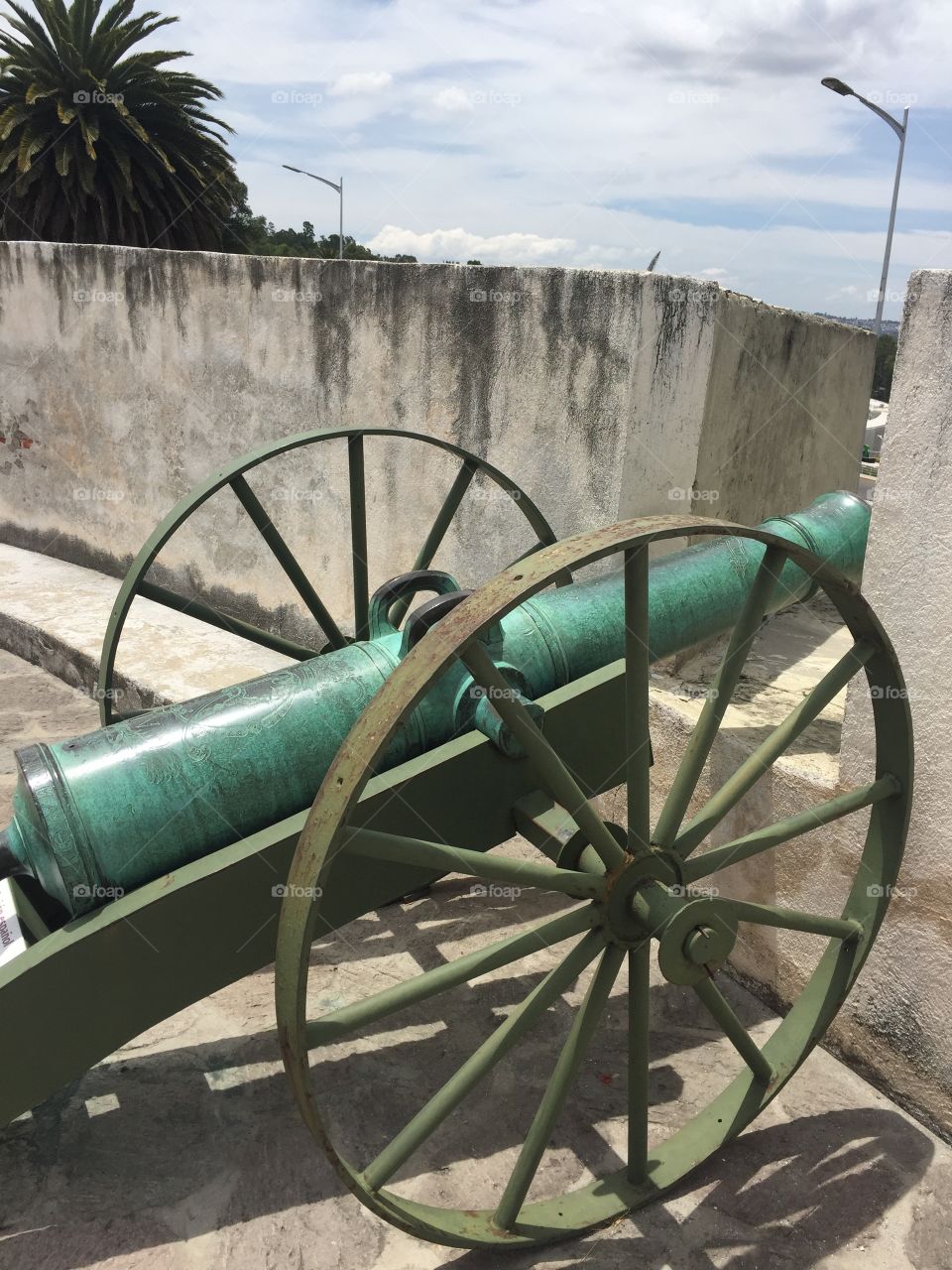 Cannon  war 