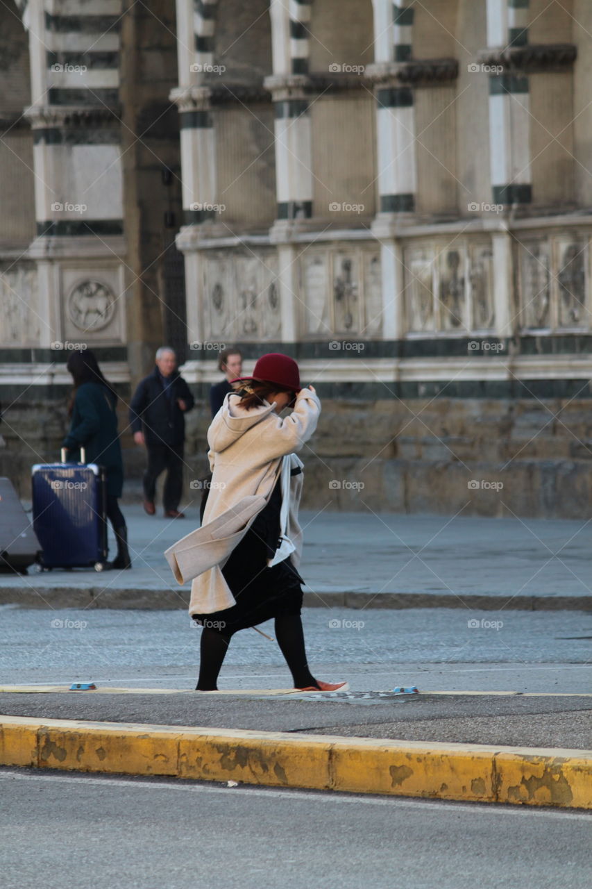 Style and strong wind