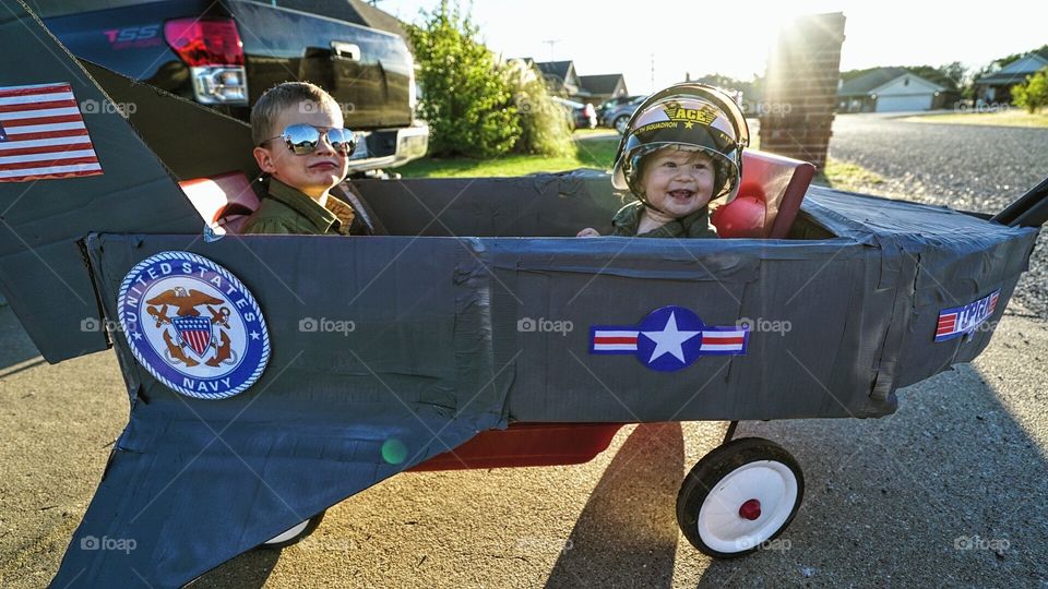 Top Gun Halloween costume 