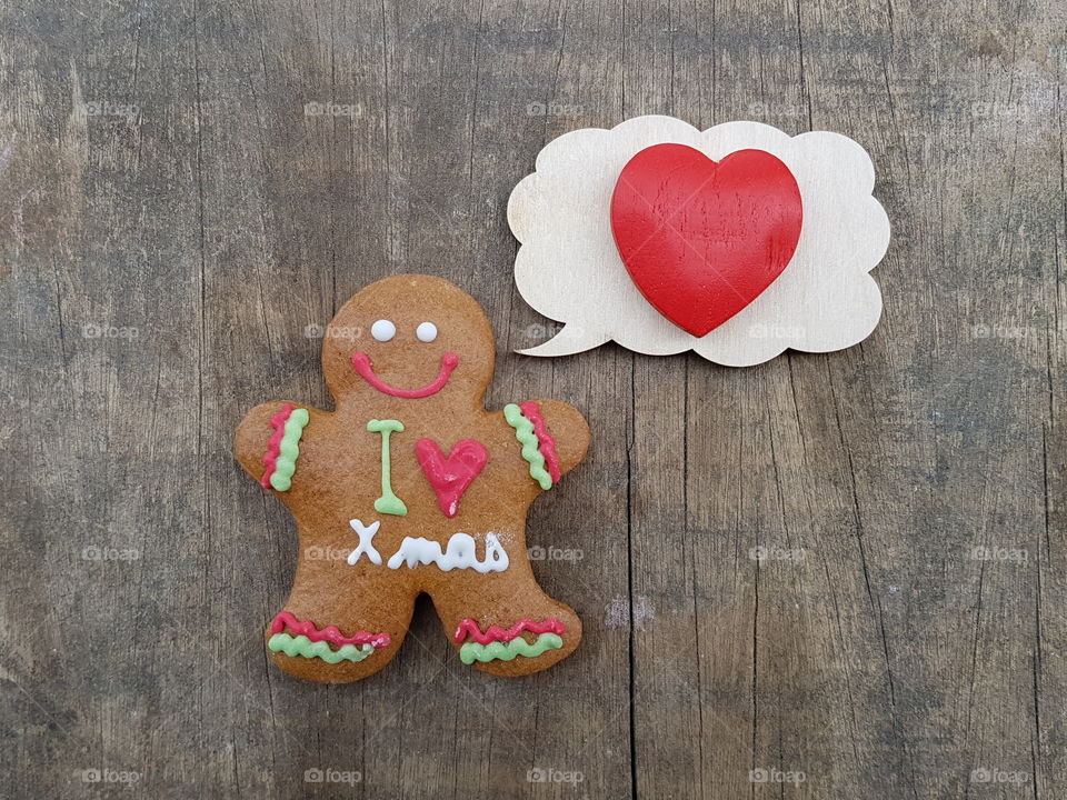 I love Christmas with a gingerbread cookie 