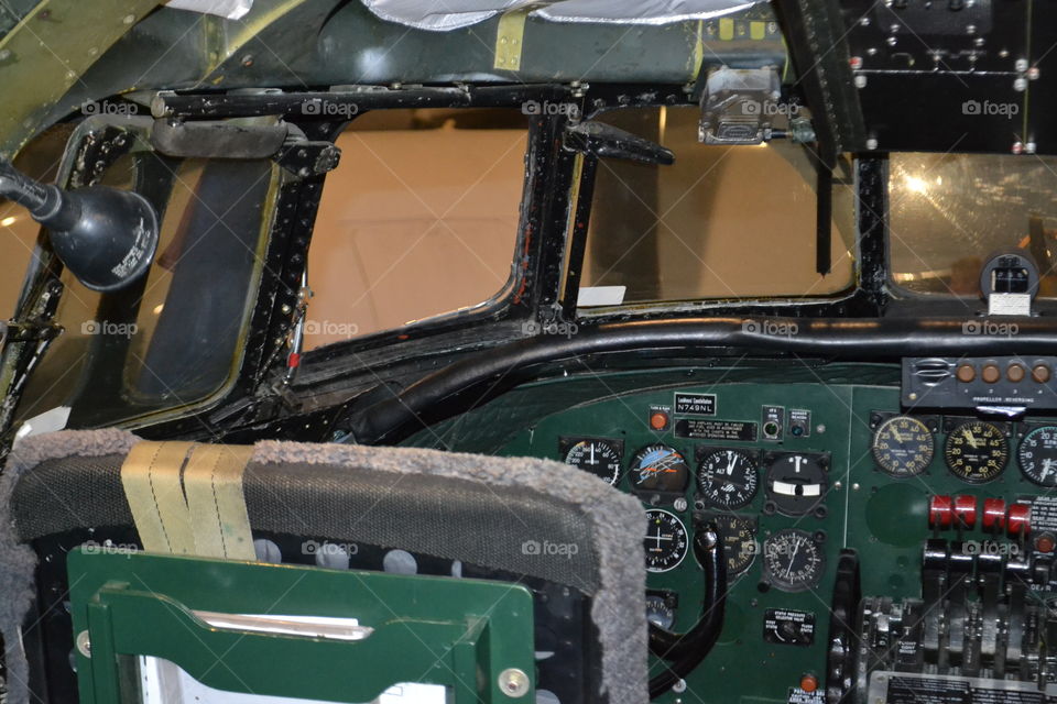 Verry old cokpit of a plaine.. Found in a museum.