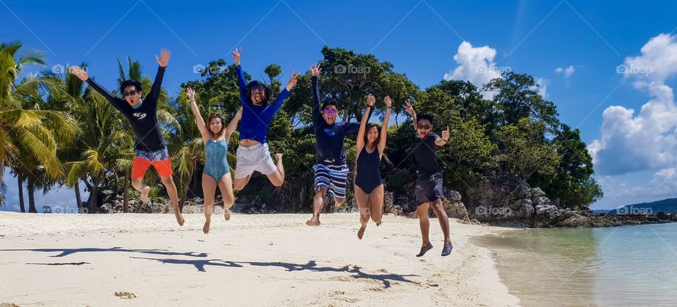 Traveling with these amazing people around me is always exciting! We are up for all the activities there are! Our love for island hopping and the Philippine Islands cannot be measured! I miss you guys!