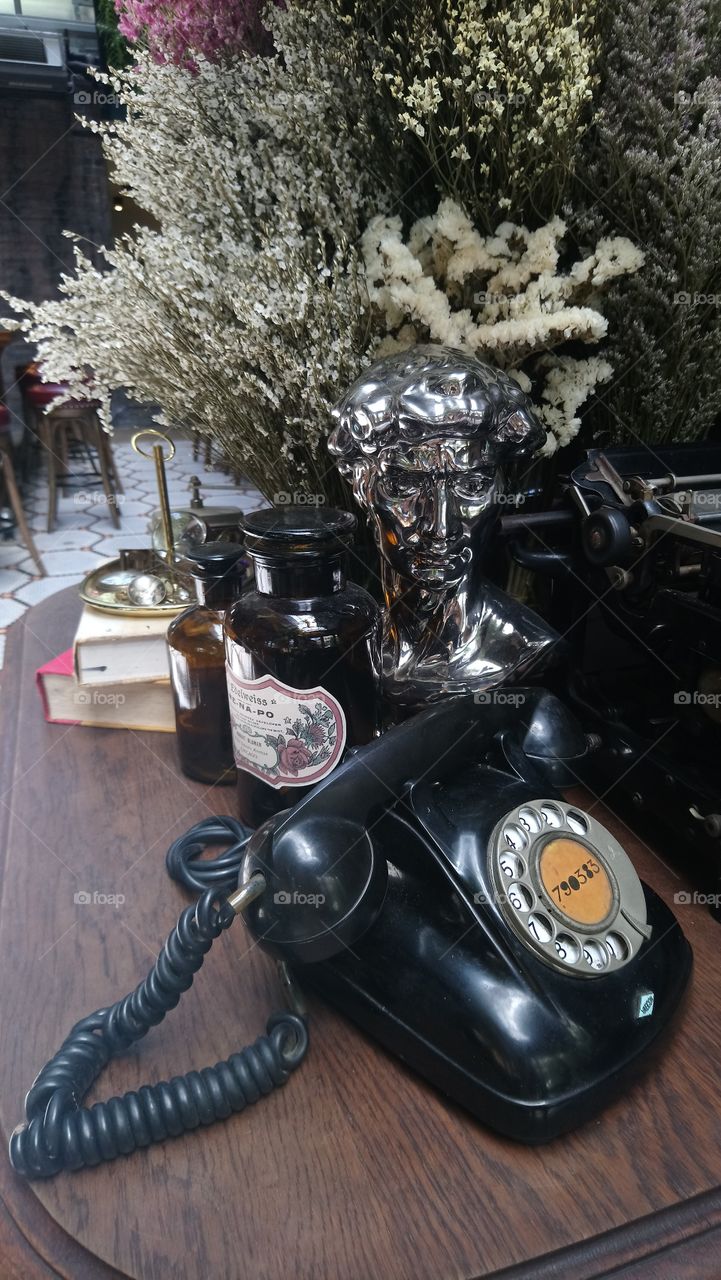 Always Classy. #traditional #telephone #antique