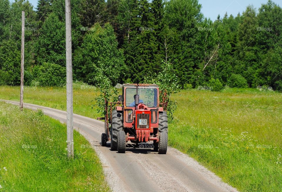 Tractor