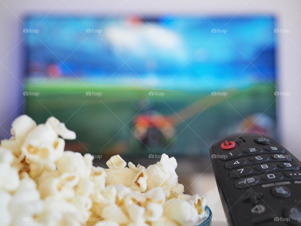 Popcorns and TV remote