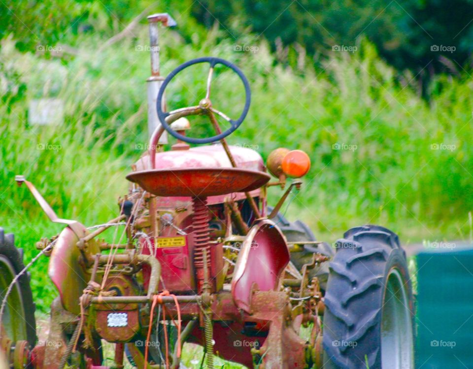 Tractor . Old tractor 