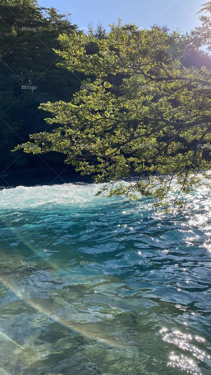 Lago de cuento de Adas 