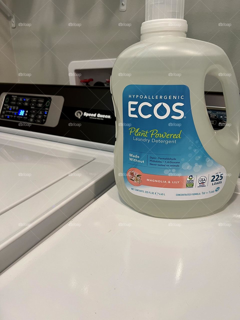 Ecos plant based laundry detergent 