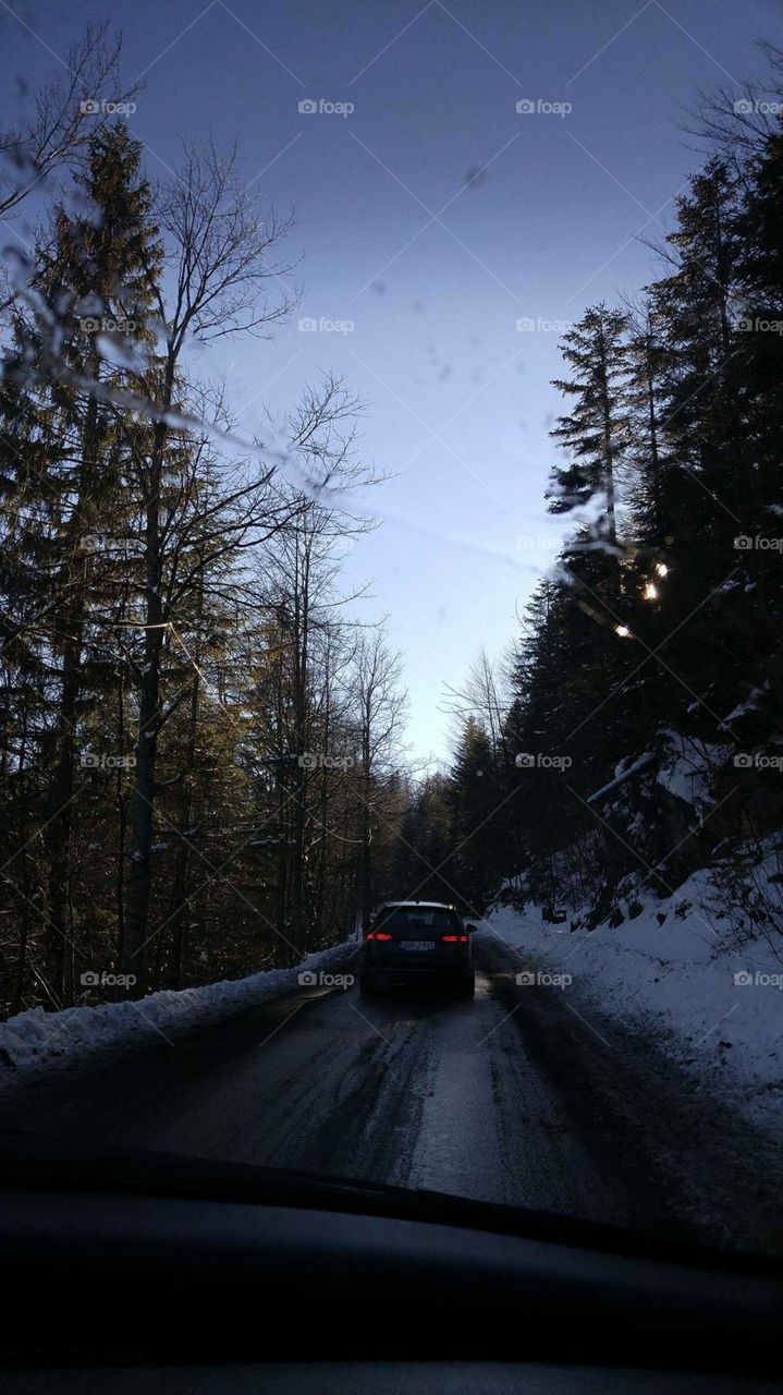 rides towards nature and mountians