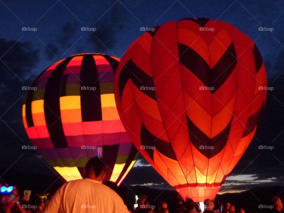  Night balloons