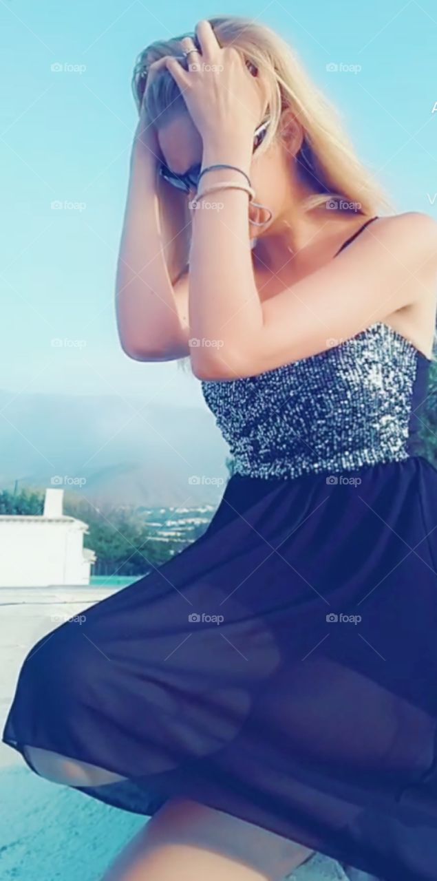 lockdown in another country