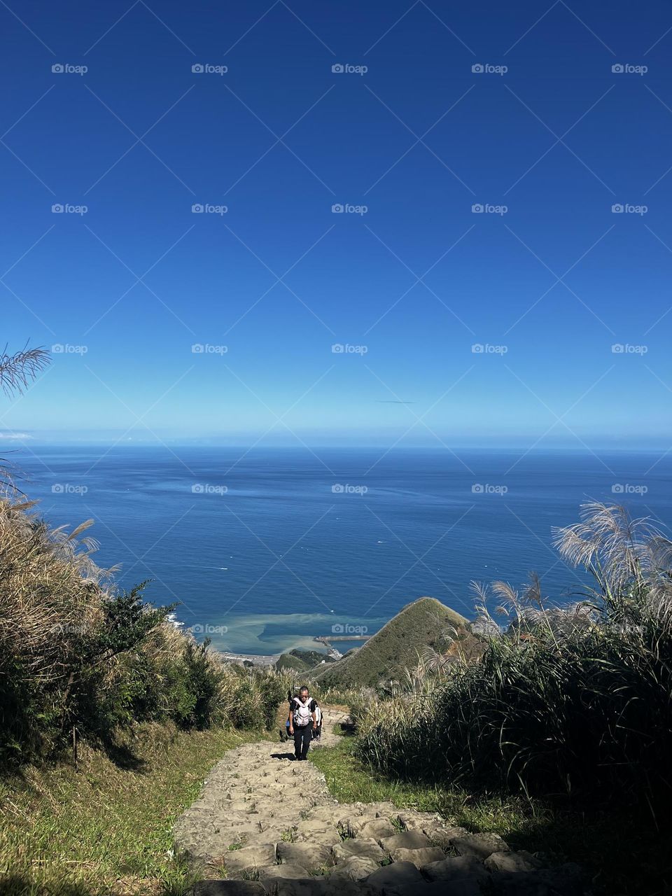 Mountains with the sea