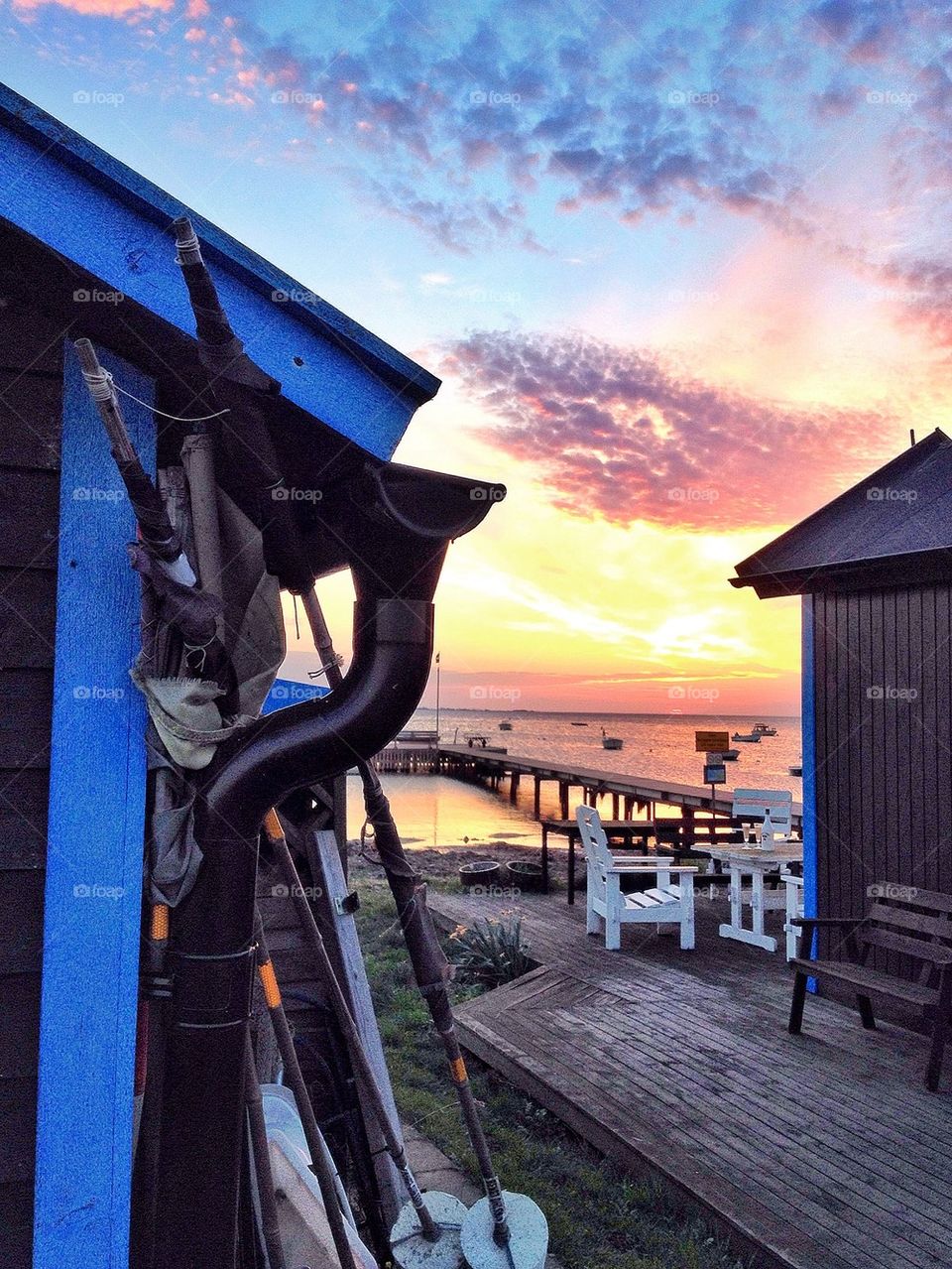 An evening at the fishermen"s huts