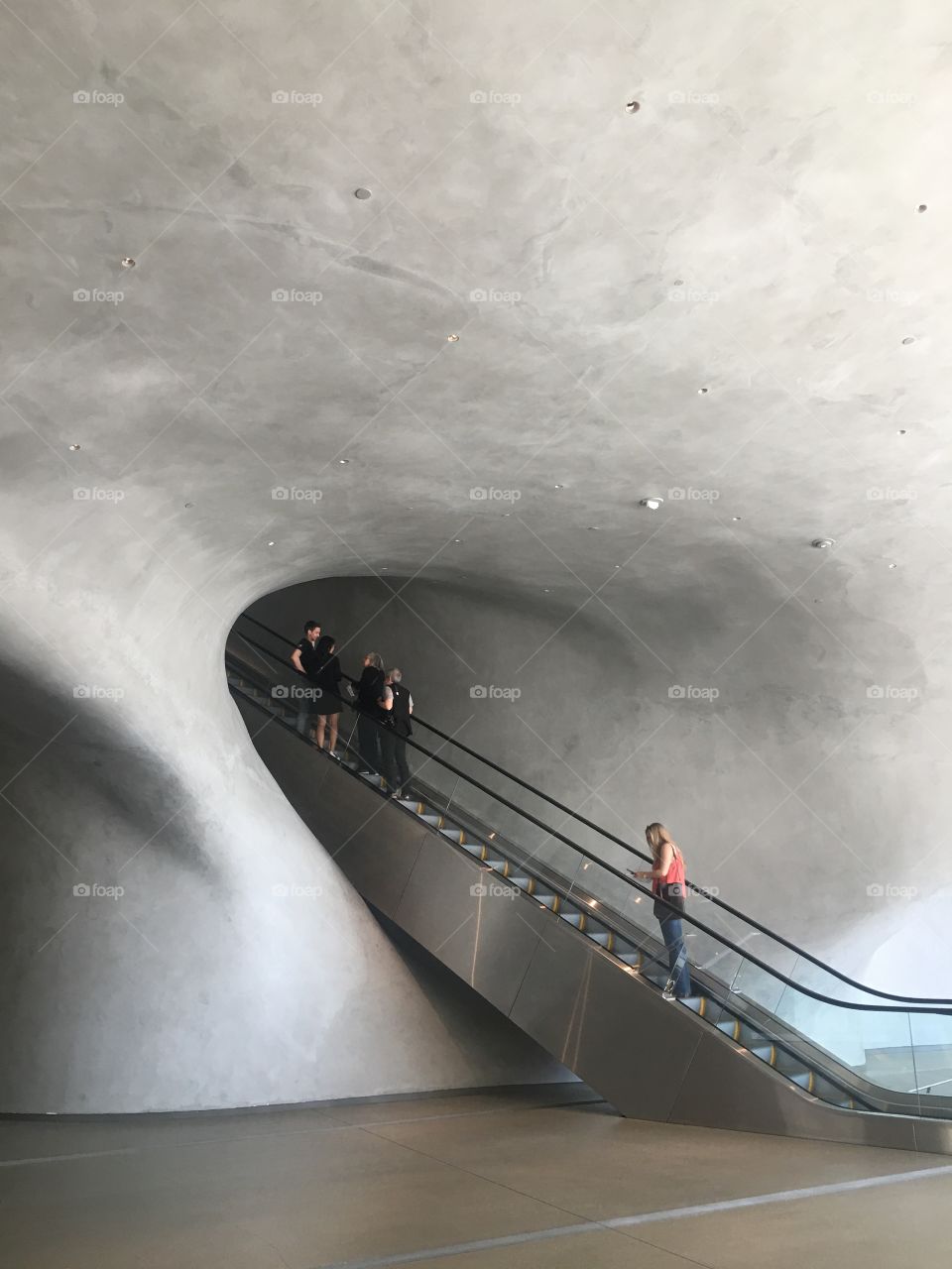 Unique escalator