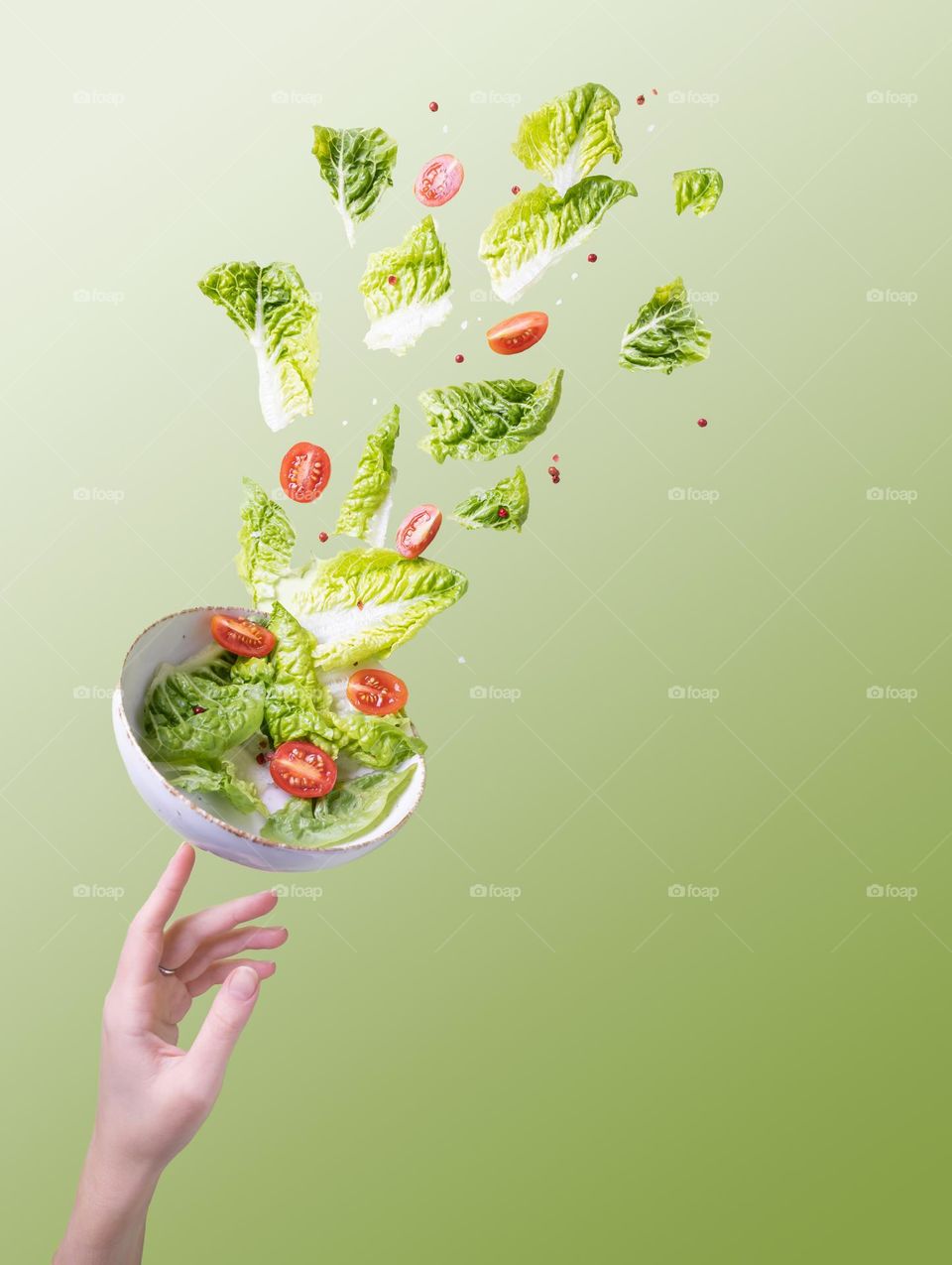 Salad levitation 