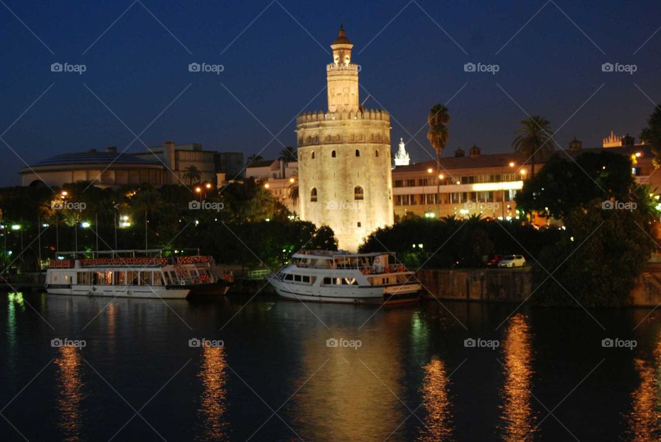 torre del oro Sevilla