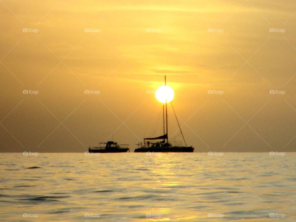 Sunset at the beach 