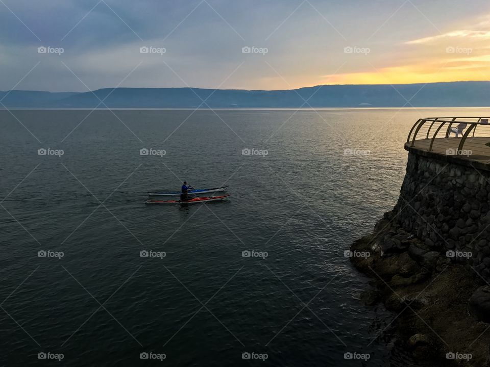 Seascape - Kayaking 