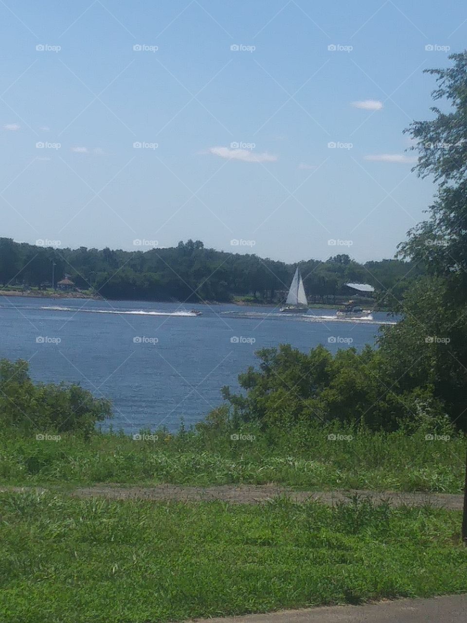 Delaware River sail boat jet ski