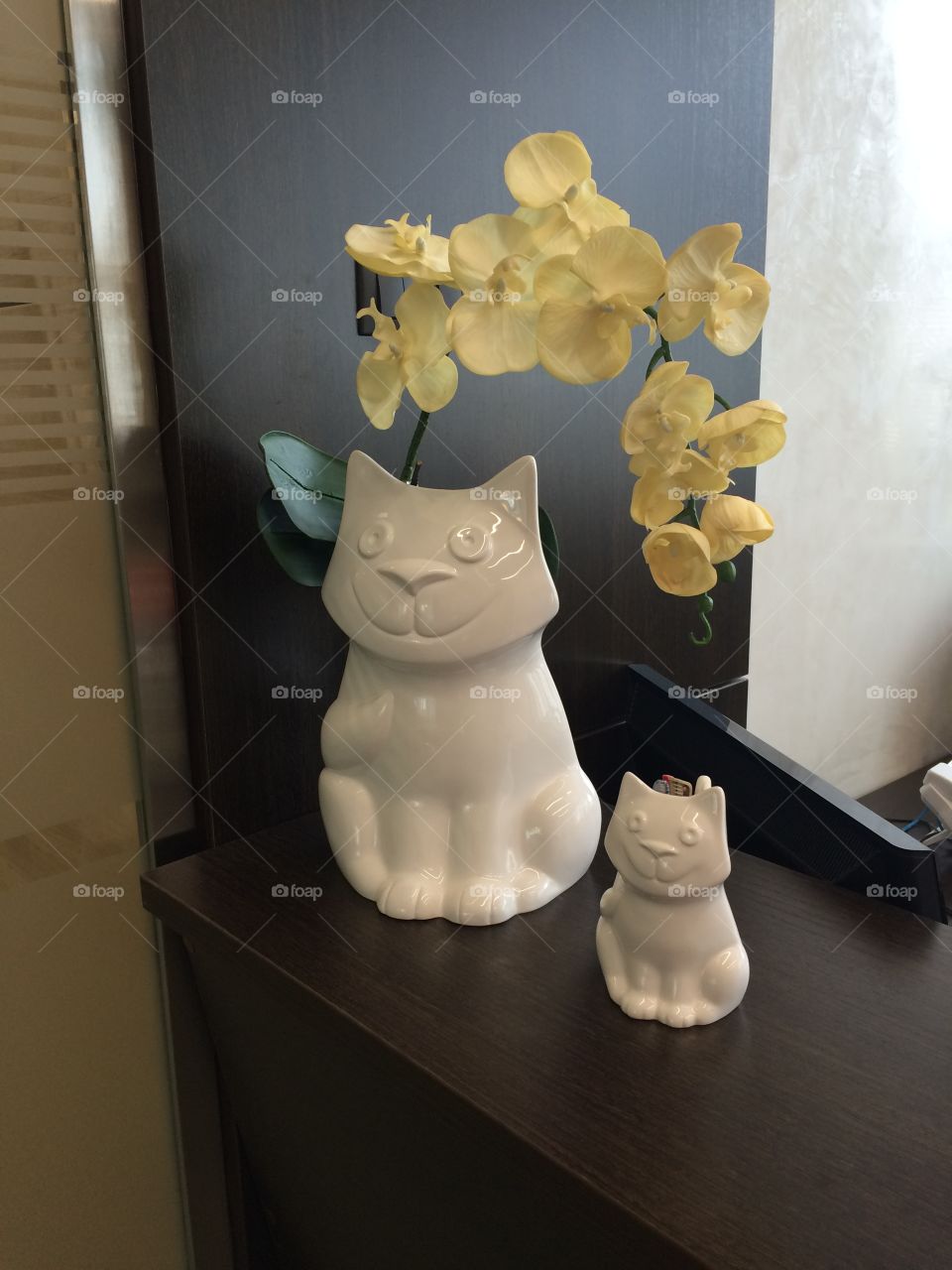 porcelain cats