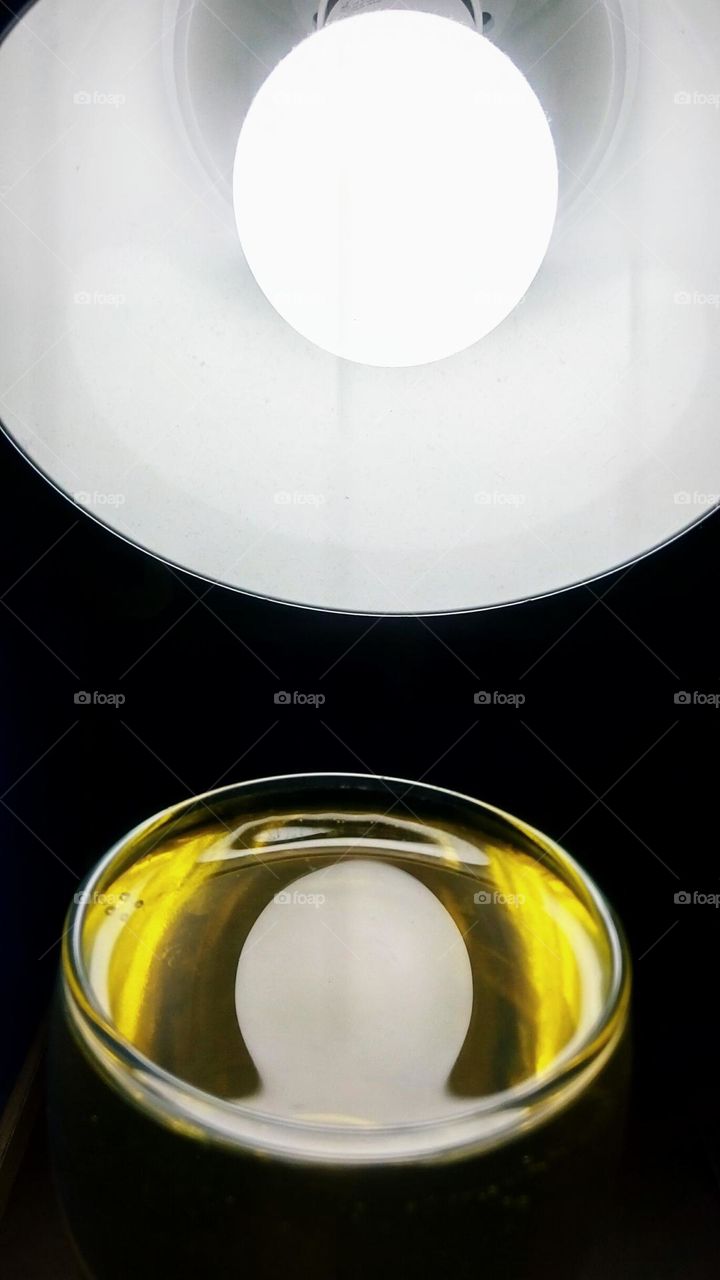 reflection of light in the glass