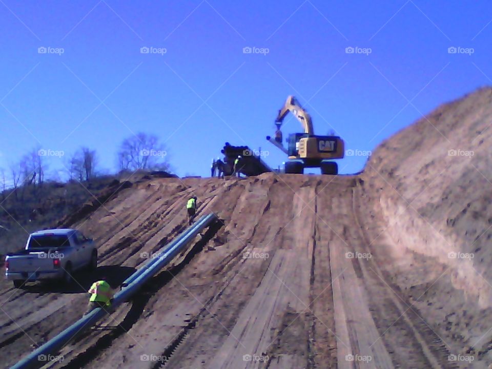 Pipeline working stringing 