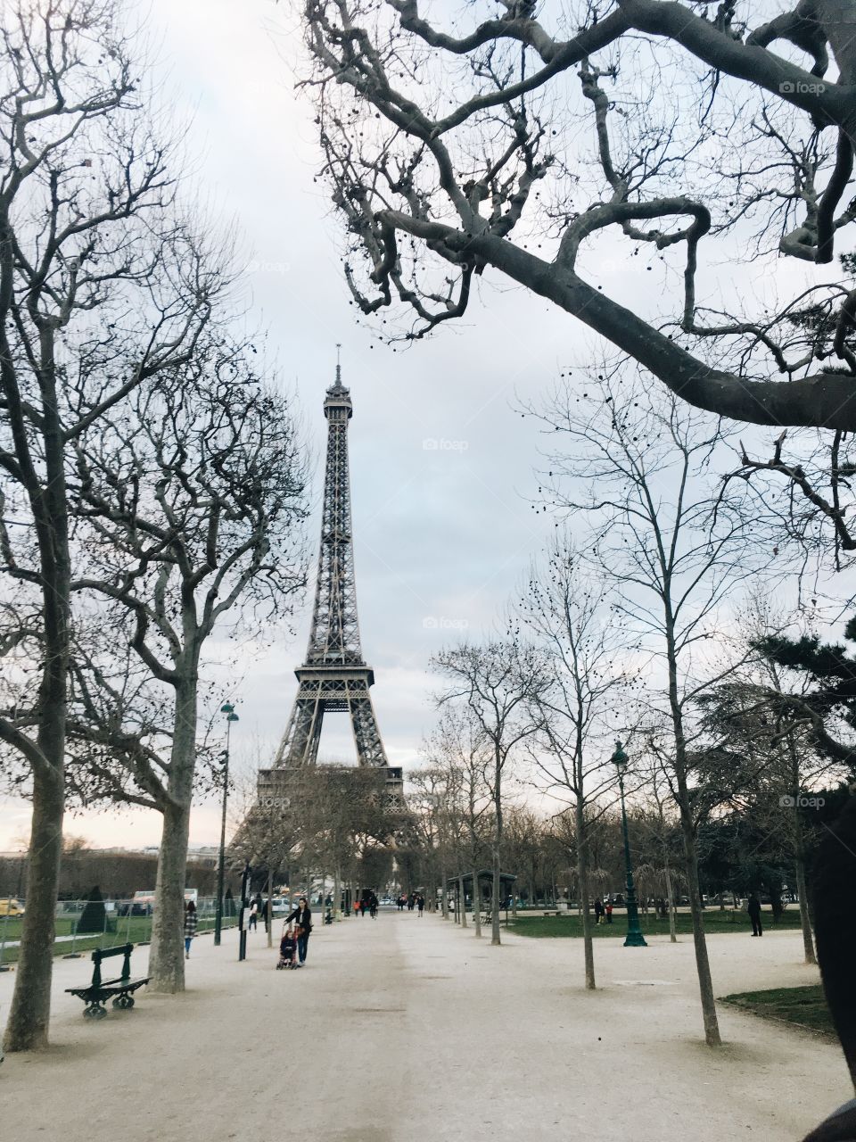 Eiffel tower. Spring