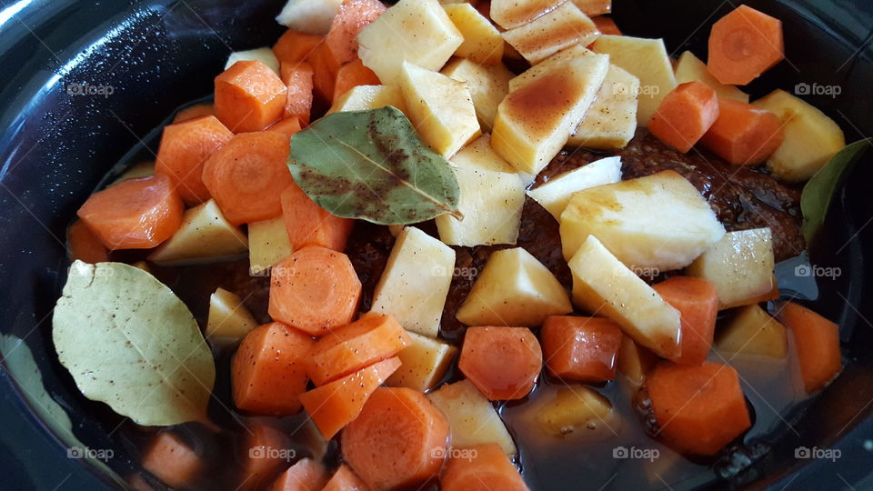 Dinner food in Slow cooker