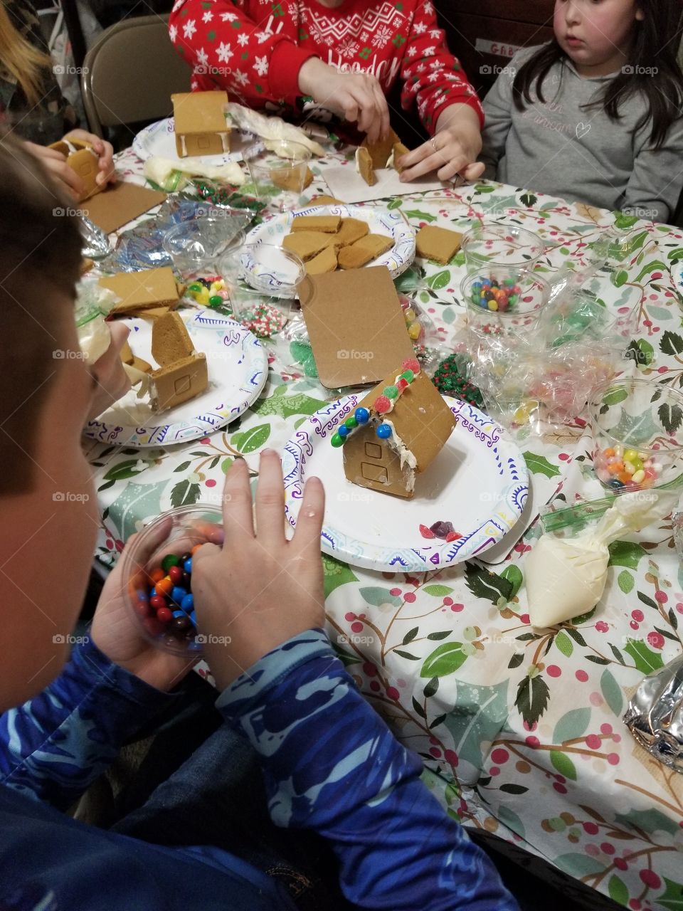 gingerbread house party