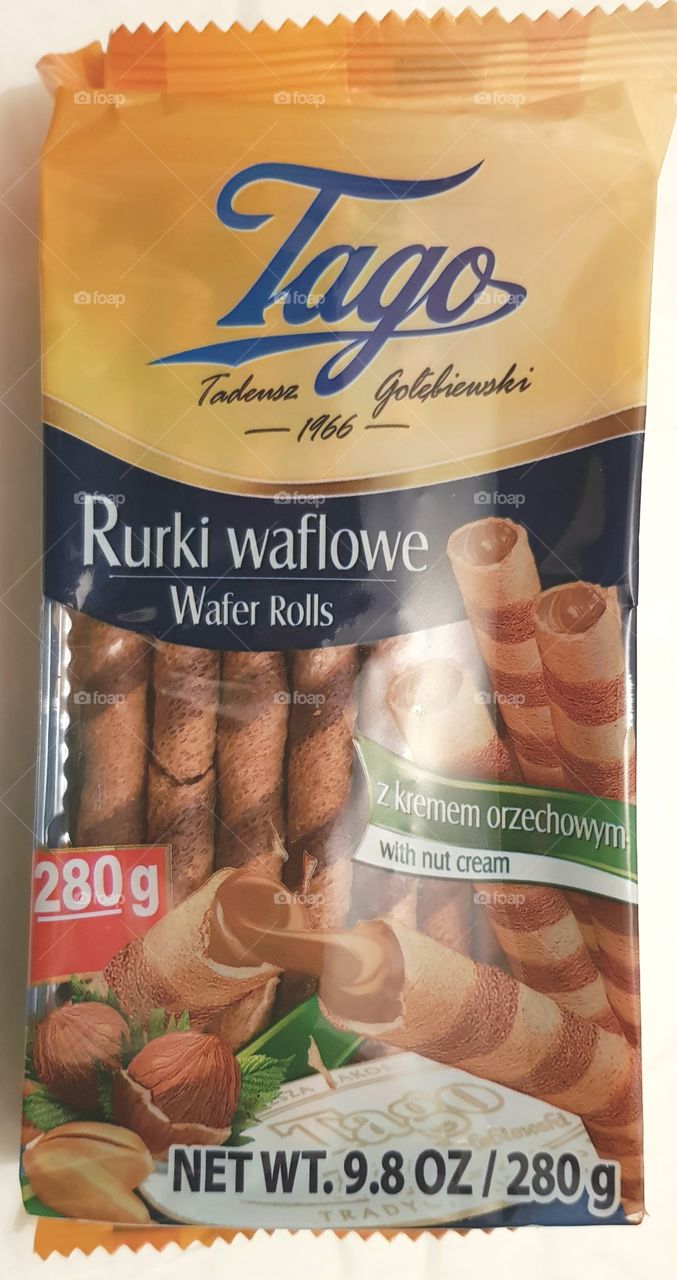 Tago wafer rolls snacks with chocolate hazelnut and peanut filling