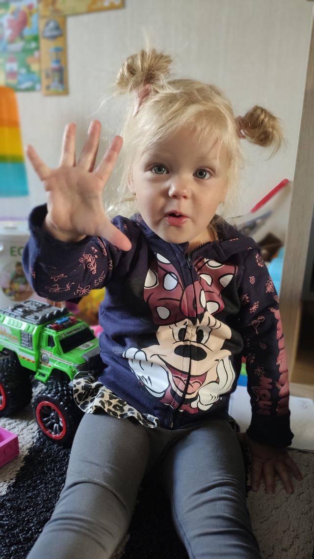 little Girl high five