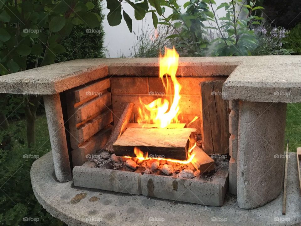 Stone Grill Steingrill Fireplace