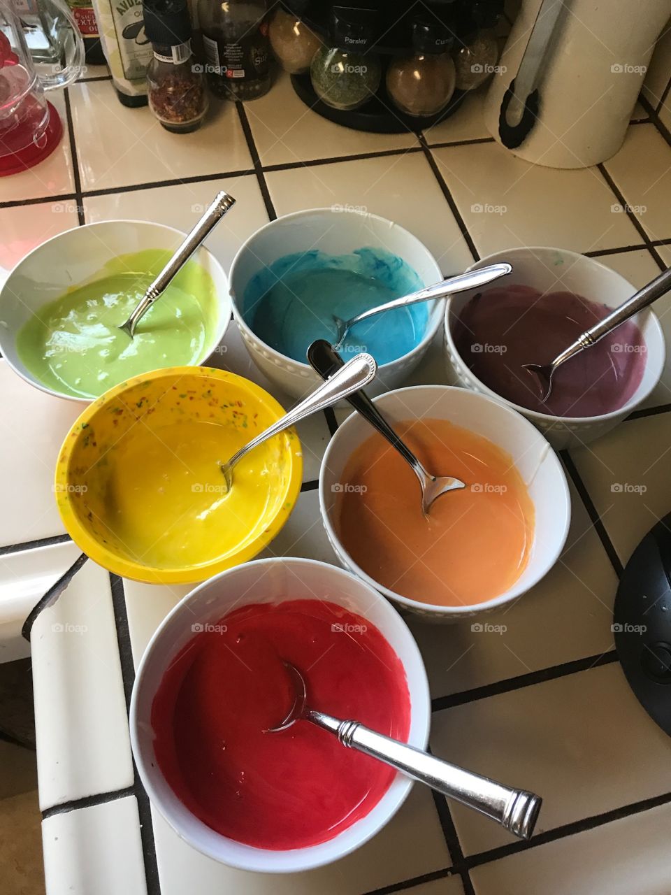 Color bowls 