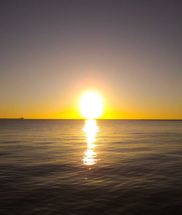Sun up off Harwich