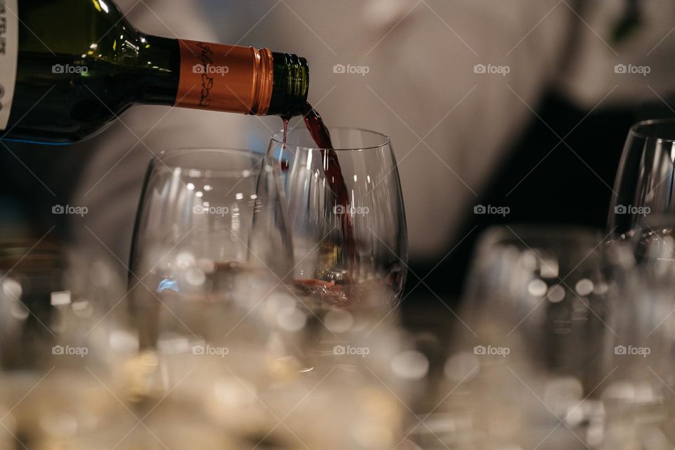 It’s wine O’clock 