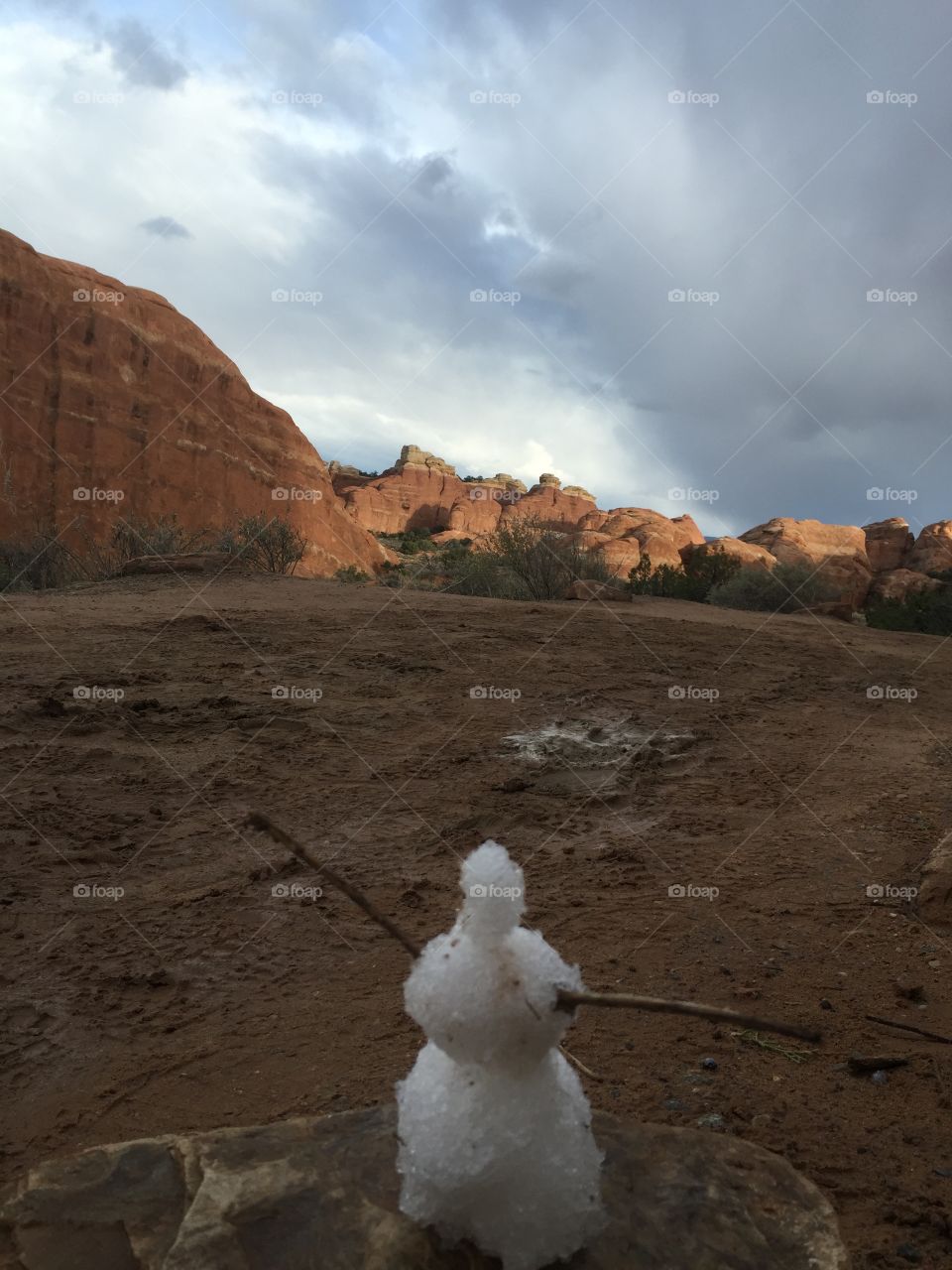 Desert snowman