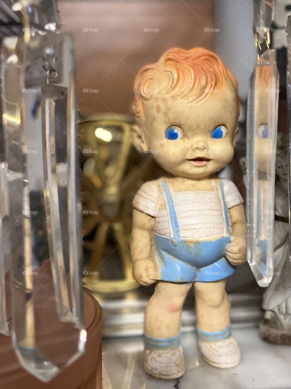 Oh boy wants attention.Taunts, throws a temper tantrum fit-won’t stop ‘til he breaks e’thing that said no to it. Still, skips a pretty penny to many in the poor pool, smiles when the camera’s on, perceived crystal clean. Fine. Just get outta mine. 