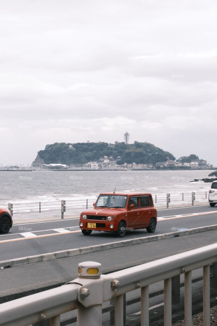 Red car