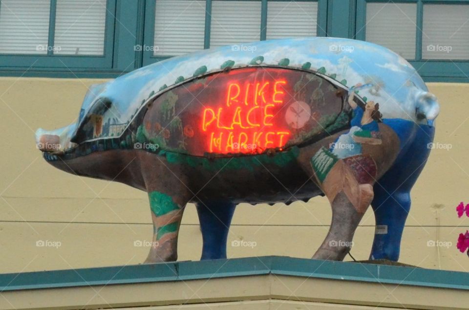 Pike Place Pig