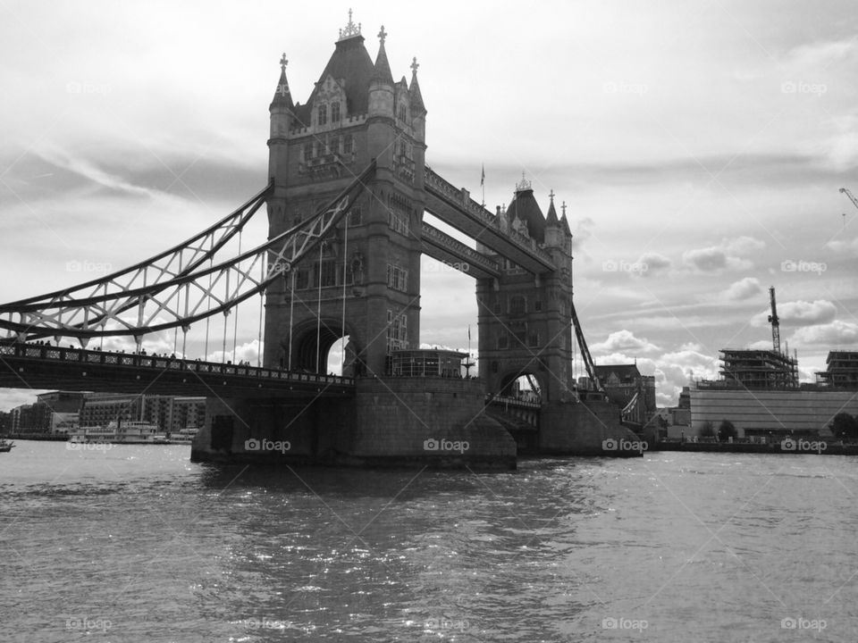 London  tower bridge 