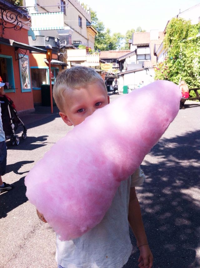 Pink sugar