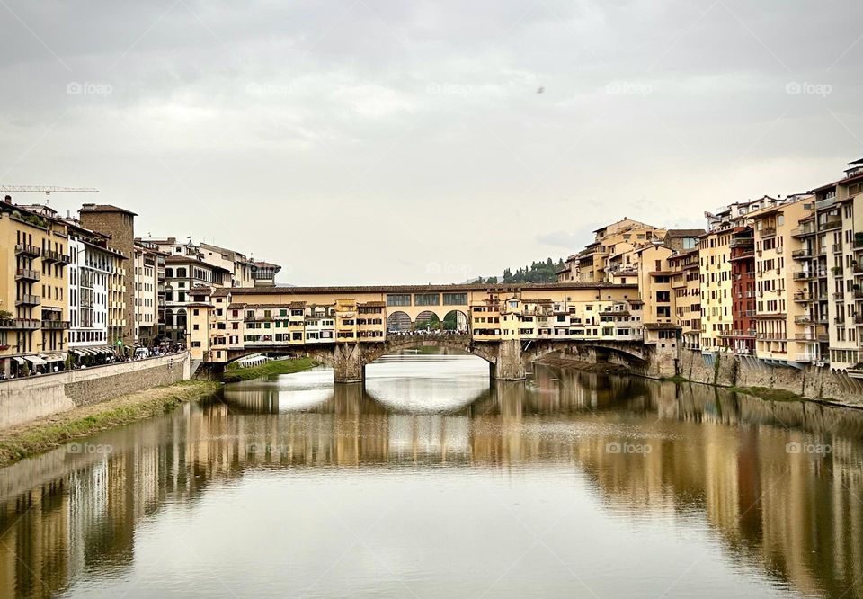 Florence , pont Vecchio Octobre 2023 . 