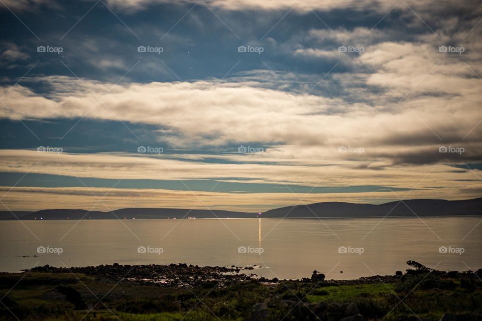 Light ray Across the Night bay